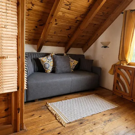 Zora Vendeghaz Apartment Tihany